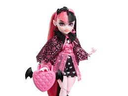 monster high dolls heading back to toy