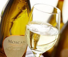 Choose from confetti pink moscato blend details: Olive Garden Wines Flashcards Quizlet