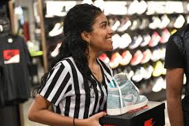 Shop foot locker new zealand for the latest shoes and apparel from nike, adidas, jordan & more ☑️. Foot Locker Inc Fortune