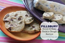 Pillsbury soft baked sugar with drizzled icing cookies are made with a blend of butter and shortening for the perfect soft baked texture. Pillsbury Slice Bake Chocolate Chip Cookie Dough Recipe G Pillsbury Chocolate Chip Cookies Chocolate Chip Cookie Dough Recipe Cookies Recipes Chocolate Chip