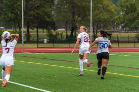 Women's Soccer posts a clean sheet, ousting Berea 4-0 - Transylvania  University