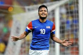 Belum lagi dengan gajinya yang secara umum lebih besar ketimbang di tanah air. 10 Pemain Bola Sepak Dengan Gaji Paling Tinggi Di Malaysia