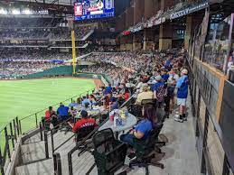 globe life field seating chart