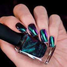 purple magnetic holographic nail polish