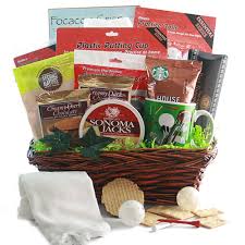 everything golf themed gift basket