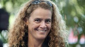 Gouverneure générale du canada) is the federal viceregal representative of the canadian monarch, queen elizabeth ii. Julie Payette Meet Canada S Next Governor General National Globalnews Ca