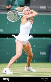 Londres, Royaume-Uni. 10 juillet, 2018. Camila Giorgi (ITA) Tennis : Camila  Giorgi de l'Italie au cours de la féministe des célibataires quart de  finale du championnat de tennis sur gazon de Wimbledon