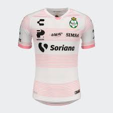 Santos laguna was founded in 1983 and reached mexico's top division after buying the ángeles de santos laguna was founded in 1983 by the mexican social security institute (imss) of the state of. Santos Laguna Playera Breast Cancer 20 21 Hombres Santos Laguna Brea Niky S Sports