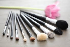 10 makeup brushes everyone needs from