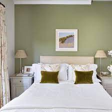 Pretty Bedroom With Olive Green Feature