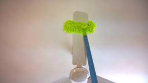ceiling fan cleaning brush how to use