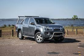 used isuzu d max review redriven