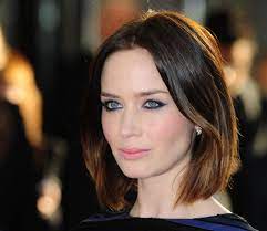 Emily Blunt Sounds Off on Cannes' Shoe Policy - 29Secrets