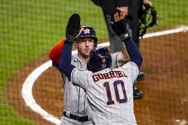 Astros stay alive with big Game 5 win ...