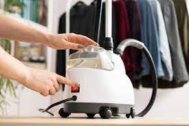 how to use a steamer on clothes