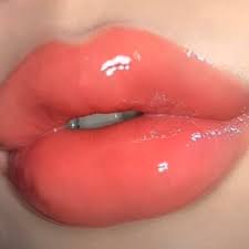 stream big plump redish lips subliminal