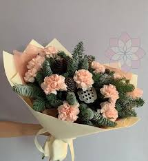 Купить Нежный зимний букет с доставкой | Заказать цветы дешево в магазине Iziflo