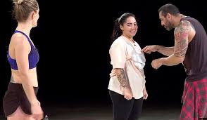 Hildur guðnadóttir — bathroom dance 02:08. Dance Dance Dance Trainer Marco Da Silva Greift Bahar Kizil An Die Brust Express De