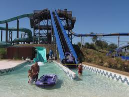 I will always call this place raging waters. Raging Waters San Jose Estados Unidos Informacion Turistica
