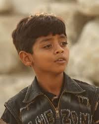 Meet Azharuddin Mohammed Ismail, a child actor from the movie Slumdog Millionaire which has won eight Oscars. See photos, video and a biography of the ... - azharuddin_nohammed_ismail_1