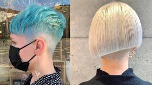 Get light blonde and brown highlights to your long mane. Short Hair Styles For Women Trending Haircuts In 2021