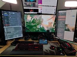 Live streamer setups was made to help bring you insight into your favorite streamer setups on twitch, youtube, and other streaming platforms. Cohh Carnage On Twitter My Current Streaming Setup This Picture Has Been A Long Time Coming Shure Sm7b Mic Tchelicongaming Goxlr Corsair K95 Pro Kb 2x Dark Core Rgb Pros