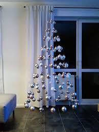 Hari natal merupakan suatu perayaan yang sangat penting dan paling amat di tunggu bagi semua banyak orang. 7 Pohon Natal Super Unik Yang Bikin Takjub Mana Favoritmu Citizen6 Liputan6 Com