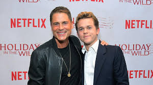 Our best movies on netflix list includes over 85 choices that range from hidden gems to comedies to superhero movies and beyond. Rob Lowe Claims His Netflix Christmas Movie Beat The Irishman Over Holidays People Com