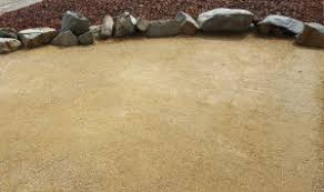 how to build a decomposed granite patio