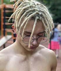 Dreadlocks with undercut use the hair from the middle of your head to create a mohawk of dreads. 51 Spectacular Dreadlock Hairstyles For Men With Short Hair