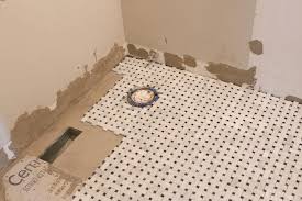 lay marble basketweave floor tile