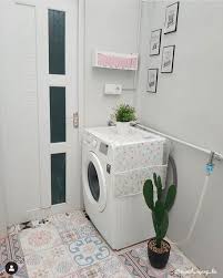 Tempelkan keramik ini pada dinding dekat dengan tempat cuci muka atau bak mandi. 11 Laundry Room Minimalis Di Lahan Sempit Jangan Cuci Jemur Di Halaman Rumah123 Com