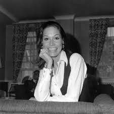 The mary tyler moore show: Mary Tyler Moore Biography Tv Shows Films Facts Britannica
