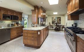 Has a broad selection of kitchen island legs in many styles, sizes, and wood types. 20 Kitchens With Columns Photo Ideas Home Stratosphere