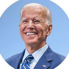 He now owns two houses, worth more than $4 million together. Joe Biden Startseite Facebook