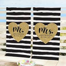 There are so many ways to say thanks to your wedding guests, but one of the most popular ways is by gifting a wedding favor. Wedding Gifts For Young Couples Gifts Com
