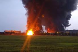 Gul is the home to many heavy industries in singapore. Huge Fire At Tuas Waste Management Plant Extinguished After 4 Hours Latest Singapore News The New Paper