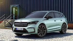 The new enyaq iv is a typical škoda, but with a completely new drive concept. Enyaq Iv Up To 306 Hp And A Range Of 500 Km For Skoda S First Electric Suv