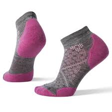 Womens Phd Run Light Elite Low Cut Socks