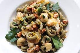 spinach casarecce pasta with roasted