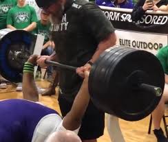 mahailya reeves bench presses 355 pounds