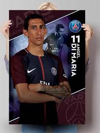 Angel di maria doesn't often need to be carried by his teammates, but the argentinian winger made an exception at manchester united. Bol Com Angel Di Maria Poster 61 X 91 5 Cm