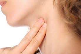 La faringe è un canale che collega la cavità nasale, la bocca, l'esofago, la laringe e l'orecchio medio. Papilloma Virus Aumentano I Casi Di Tumori Alla Gola
