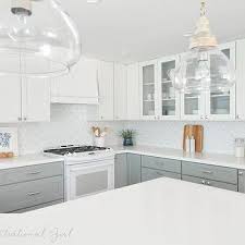 Silver Glass Tile Kitchen Design Ideas