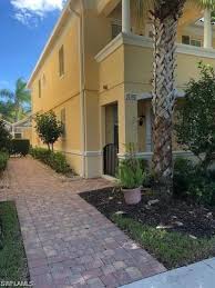 bonita springs homes for