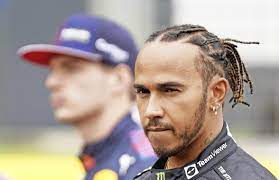 Lewis Hamilton bleibt cool - GrenzEcho
