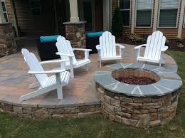 outdoor fireplaces and fire pits