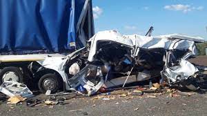 Rusya'da zincirleme trafik kazası: 16 ölü - Son Dakika Haberleri