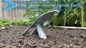 unique gardening tool garden groover