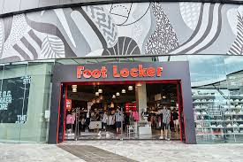 Find your perfect shoes and clothing at foot locker! Foot Locker Sneaker Freaker